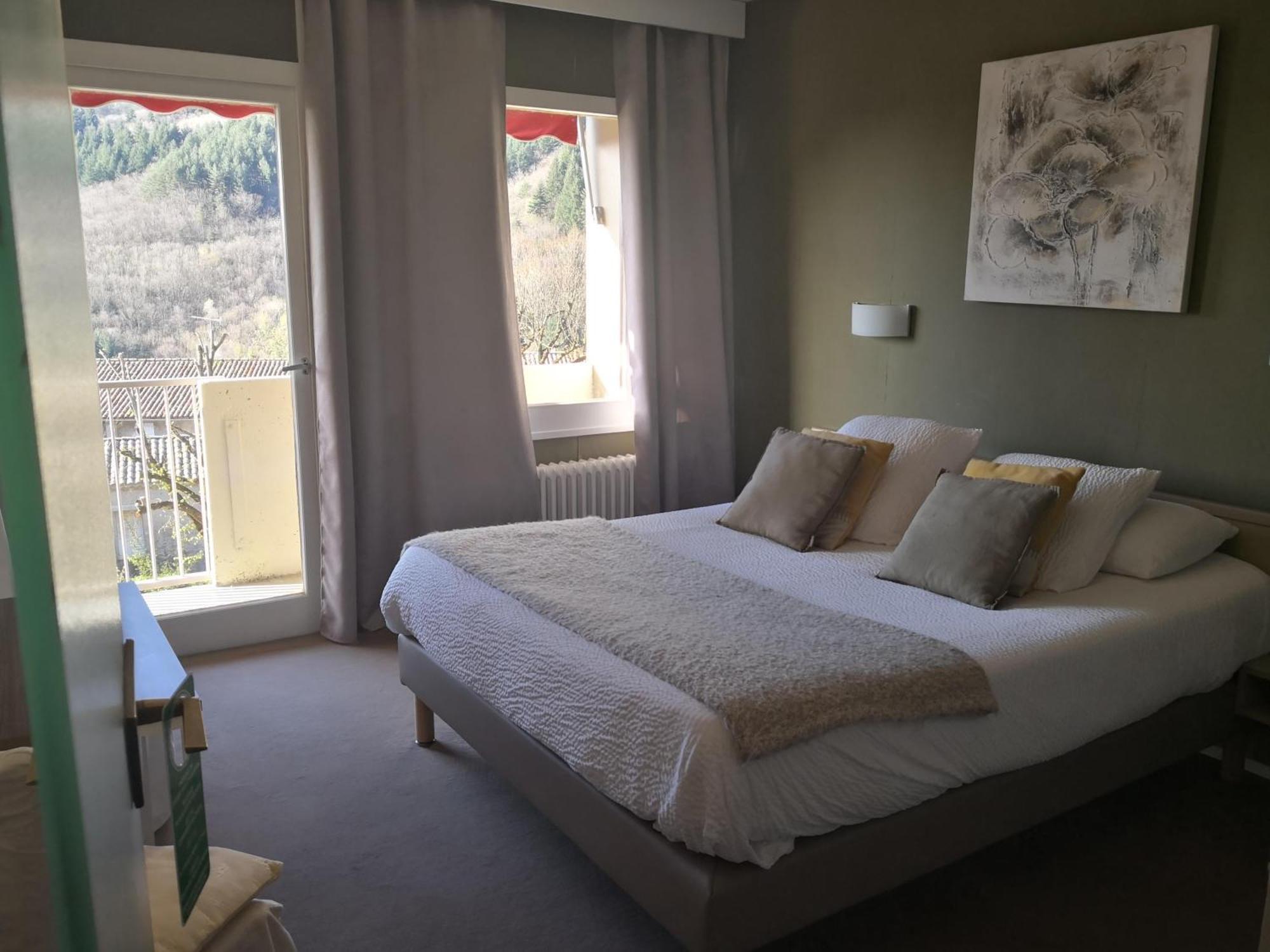 Logis Hotel-restaurant Le Tanargue Hotel
